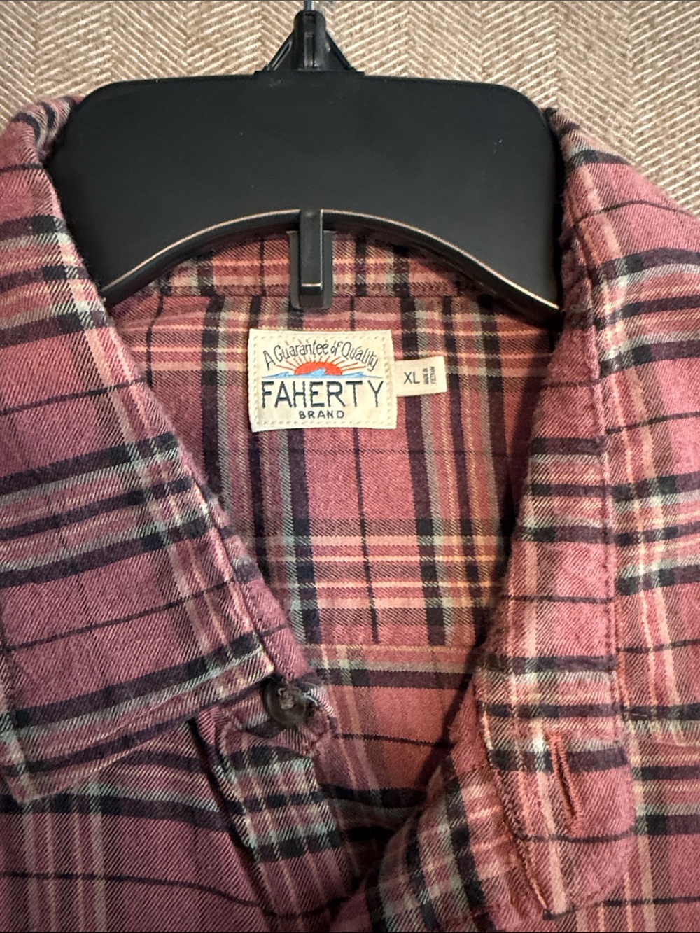 Faherty Button up bundle - Picture 5 of 7